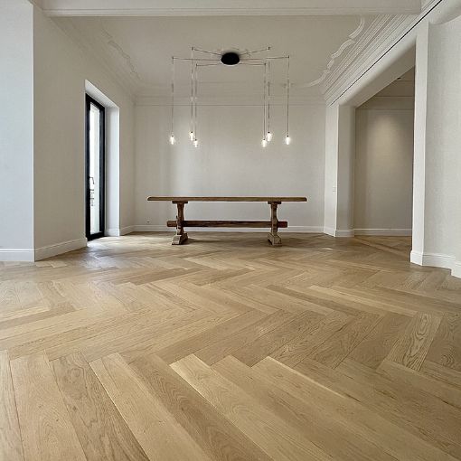 Imagen de Parquet Roble NATURA LAND Oak Veneto Espiga  710x122 x15
